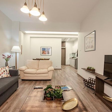 ¨Socrates¨ Traditional Apartment In The Center Of Athens Ngoại thất bức ảnh